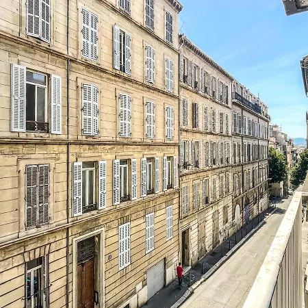 Le Saint Charles Ii Homestay